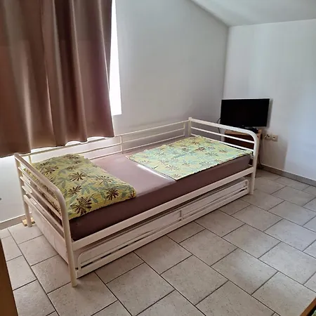 Ivan Apartment Novi Vinodolski